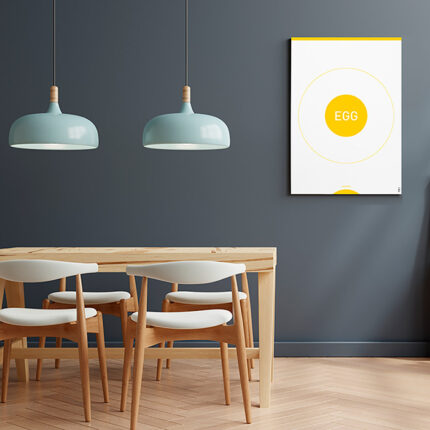 El póster "EGG" es una pieza única dentro de la colección Food Collection , que aprovecha la elegancia natural de los nuestros para llevar color y creatividad a tu cocina o cualquier otro espacio del hogar. Su forma delicada y el contraste entre su superficie lisa y la textura de las plumas que lo acompañan, transmite una sensación de fragilidad y belleza.
